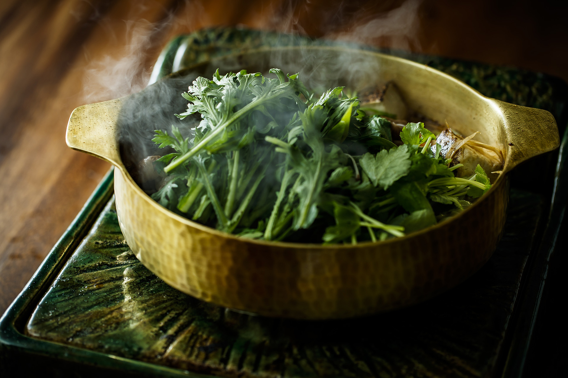 Shabu-shabu with aromatic vegetables